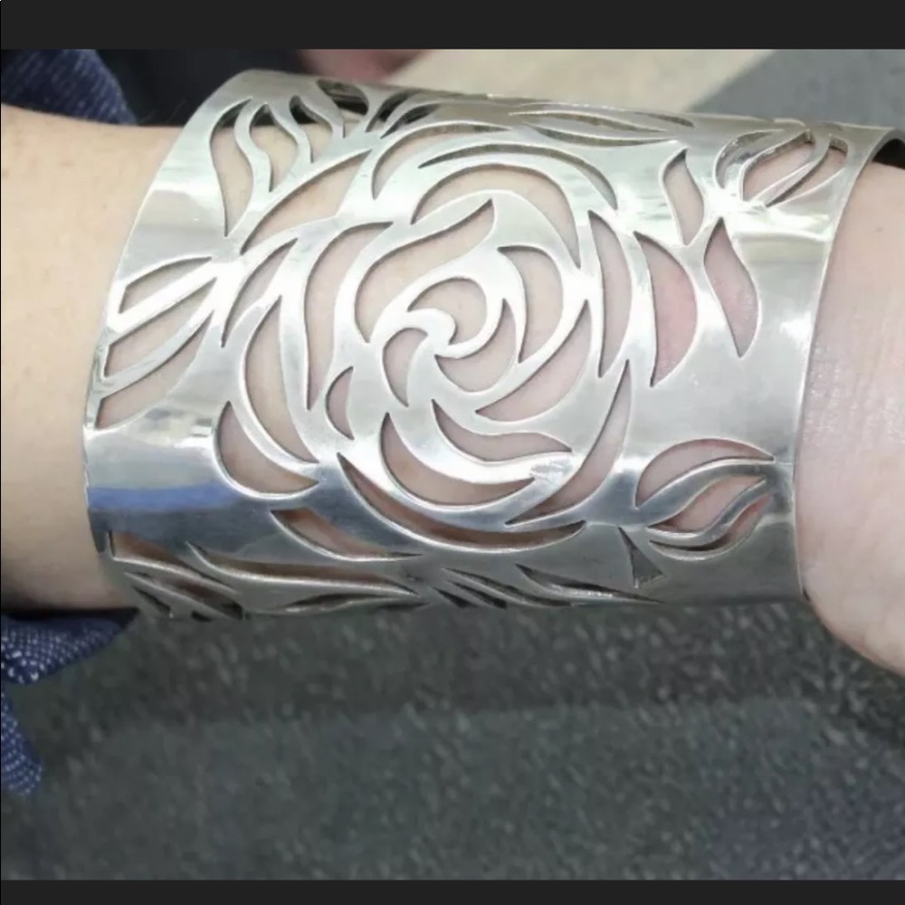 Authentic Chanel Vintage Sterling Camelia Cuff